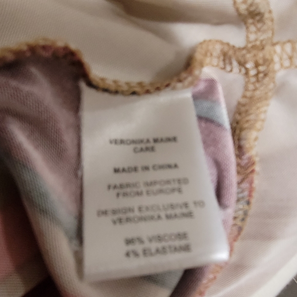 Veronica Maine Womens Top Size M Striped Orange Brown V neck Stretchy Flattering - Picture 7 of 9